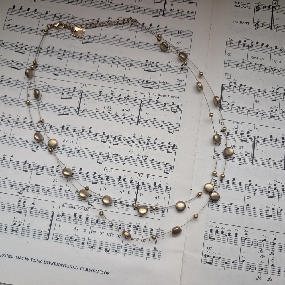 Elegant Gold Beaded Necklace